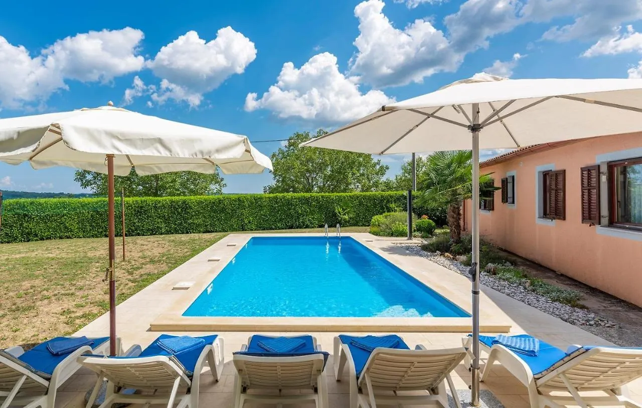 Holiday Home Fragola Tinjan