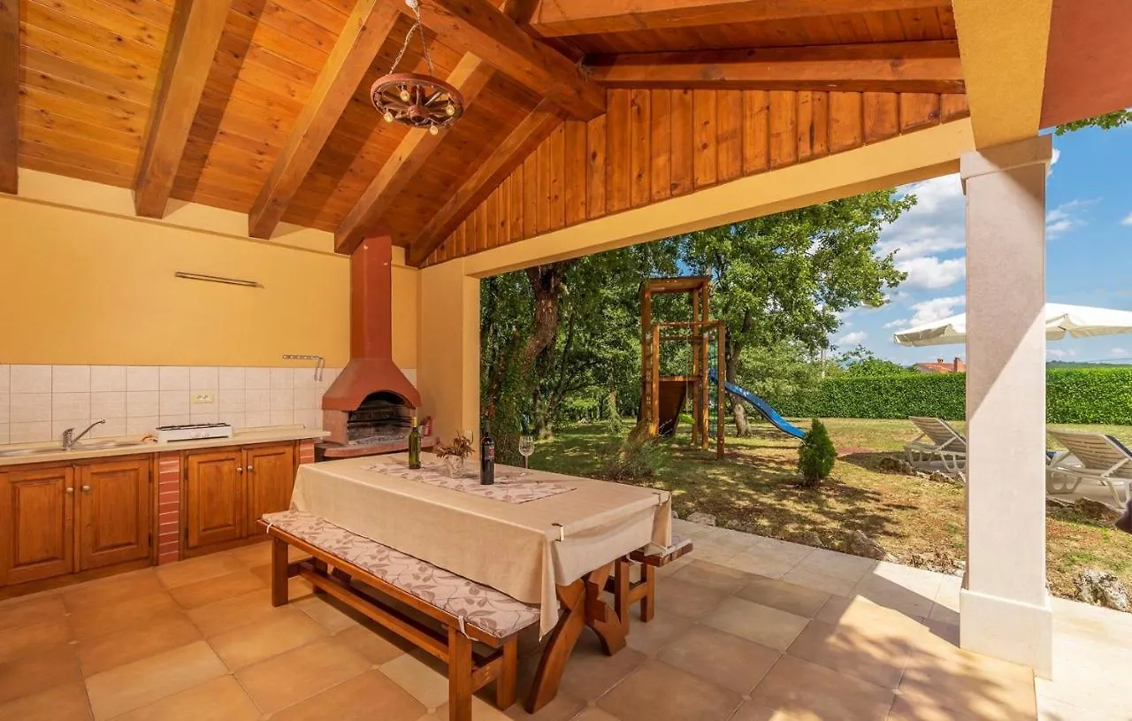 Holiday Home Fragola Tinjan